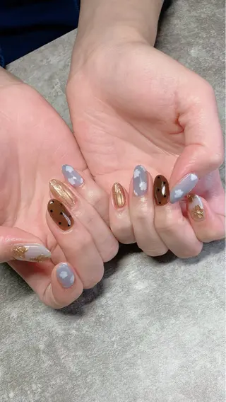 ネイル haleyume所属・shino🌟 痛ネイルのネイルデザイン