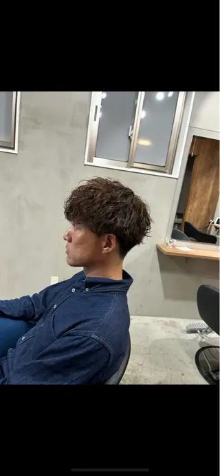 カラー Shimazaki Yojiのヘアスタイル