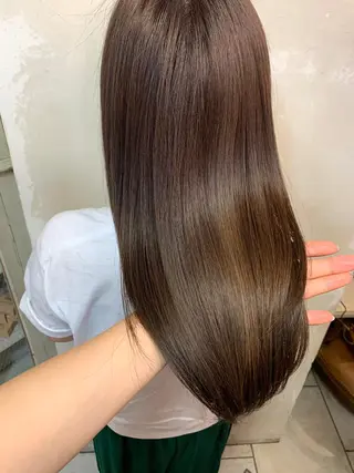 ロング 森 早希絵のヘアスタイル