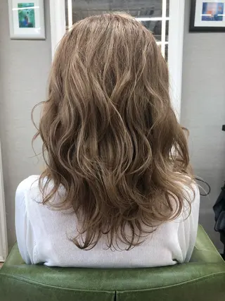 セミロング カラー dogstar小林諒 レイヤー/パーマのヘアスタイル