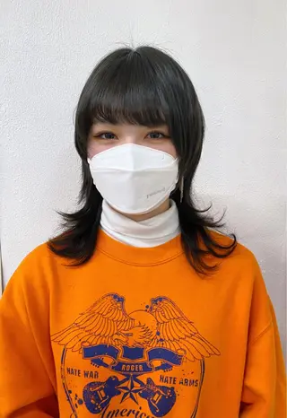 ショート カラー ヘアアレンジ レイヤーウルフ エクステ磯部のヘアスタイル