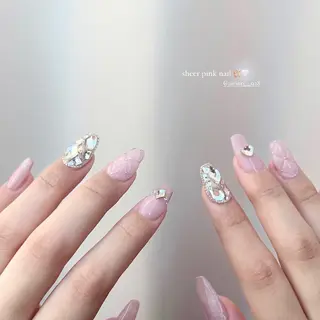 ネイル 𝗮𝗶𝗿𝗶 🌙のネイルデザイン