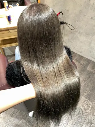 ロング 🦄艶カラー×韓国 NANA💎🐬のヘアスタイル