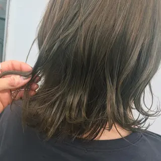 セミロング カラー RINA🧤 デザインとボブのヘアスタイル