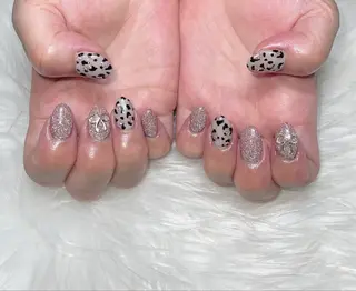 ネイル hairsalon556所属・hairsalon 556のネイルデザイン