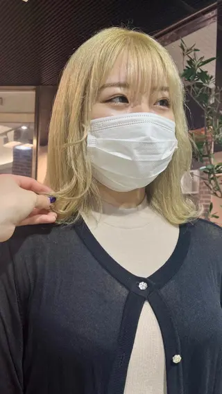 ロング カラー 酸性ストレート 🤍🎀honokaのヘアスタイル