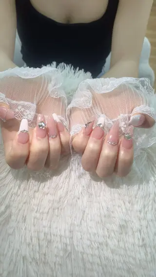 ネイル hara nail所属・nguyen thi leのネイルデザイン