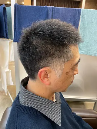 ショート メンズ メンズパーマ特化 カバヤマ　リョウのヘアスタイル