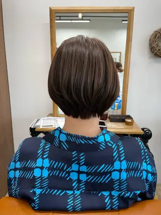 ショート カラー Lucina hair所属・金子 栄希のヘアスタイル