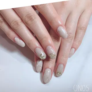 ネイル 園 寛子 （ネイリスト）のネイルデザイン