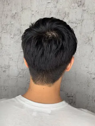 ショート メンズ 小島 健太郎のヘアスタイル