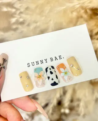 ネイル SUNNY BAE. 🌼AYANAのネイルデザイン
