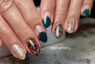 ネイル 吉川市 ネイルサロンLのネイルデザイン