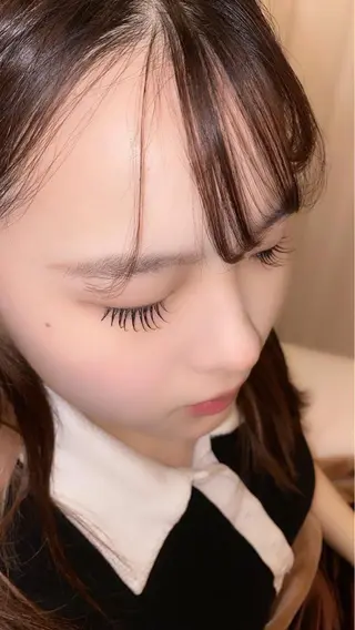 マツエク・マツパ 肌に馴染むハイトーン /ミルクティーカラーのヘアスタイル