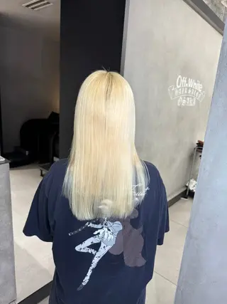 カラー 🖤offwhite KANA⛓のヘアスタイル
