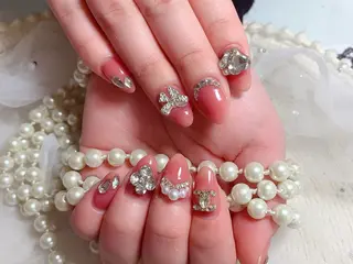 ネイル ネイルサロンAiri 長さ出し·シンプルのネイルデザイン