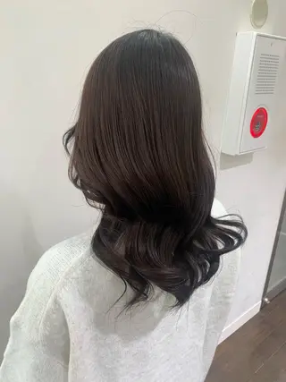 セミロング パーマ GO TODAY シェアサロン 銀座Arc店所属・デジタルパーマ🫧 韓国風ヘア🫧サクラのヘアスタイル