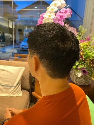 メンズ 🪼🫧垢抜け韓国風 カラー🦔さえ🦔のヘアスタイル