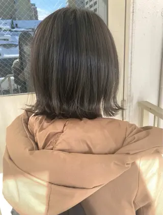 ミディアム roka ノゾミのヘアスタイル