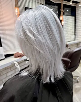 ミディアム カラー 似合わせ×ハイトーン キドヨシキのヘアスタイル