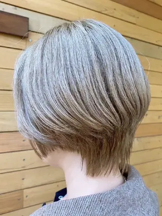 ミディアム カラー 埼玉久喜/ハイトーン デザインカラーRYOのヘアスタイル