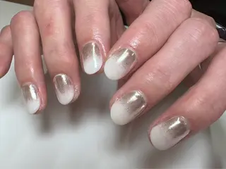 ネイル 𝗺𝗮𝗸𝗶 .のネイルデザイン