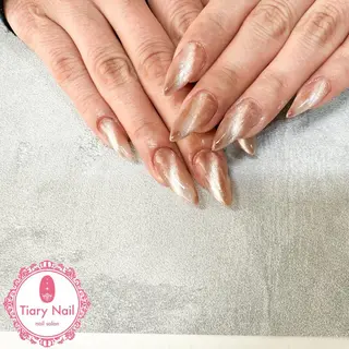 ネイル tiarynail K Kのネイルデザイン