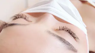 マツエク・マツパ wink所属・野田阪神駅徒歩1分 プライベートサロンのマツエク・マツパデザイン