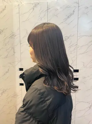 ロング ﾏｽﾀﾞ ｱｲﾘのヘアスタイル