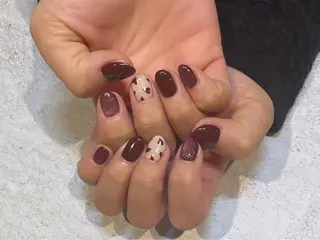 ネイル 友野 遥のネイルデザイン