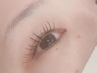 マツエク・マツパ Lash by Glisse所属・佐藤 安沙子のマツエク・マツパデザイン