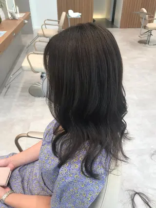 ロング カラー 木野田 萌のヘアスタイル