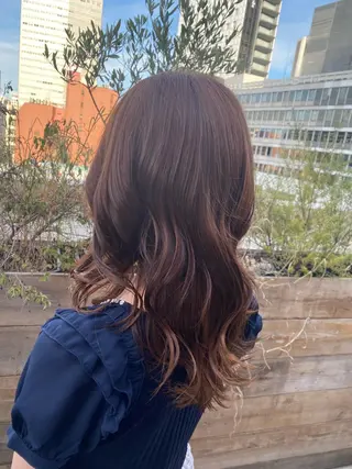 カラー 透明感カラー名駅 名駅みゆのヘアスタイル