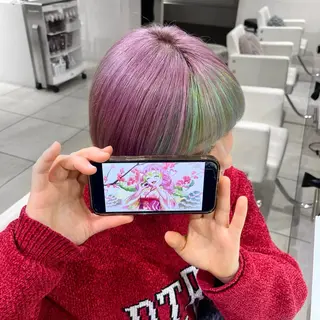 ショート カラー ハイトーン×推し カラー💫Miyuのヘアスタイル
