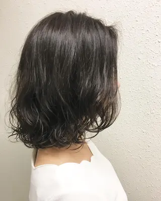 ミディアム カラー パーマ 松田 和樹のヘアスタイル