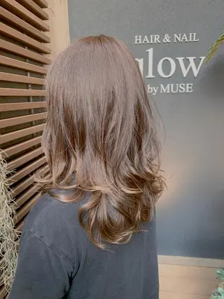 ロング カラー パーマ glow所属・嶋田 遥奈のマツエク・マツパデザイン