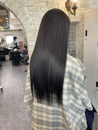 ロング カラー 井口 瑞希のヘアスタイル