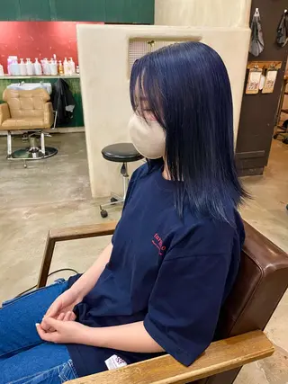 ミディアム カラー Kuku所属・つぼみ/パーマ ／レイヤー／ボブのヘアスタイル