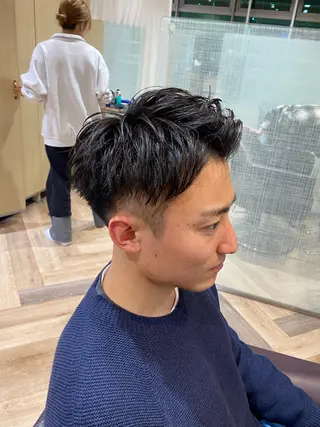 メンズ メンズ特化/フェザー /パーマ/伊勢元のヘアスタイル