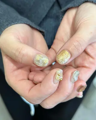 ネイル kiii.__ ✴︎*のネイルデザイン