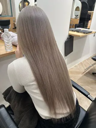 ロング カラー ベージュカラー 新潟/万代/井上佑のヘアスタイル