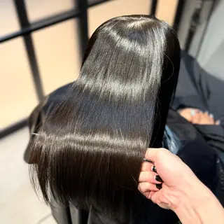 ロング パーマ 【縮毛矯正 Ⅰ 髪質改善】たつやのヘアスタイル