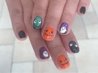 ネイル M.SLASH本牧店所属・M.SLASH本牧店 Okaのネイルデザイン