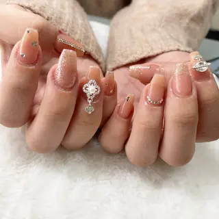 ネイル Laki nailのネイルデザイン