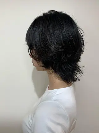 ショート パーマ ハイライト✖️ 暗髪🤎Nahoのヘアスタイル