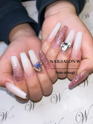 ロング ネイルサロン ダブルのネイルデザイン