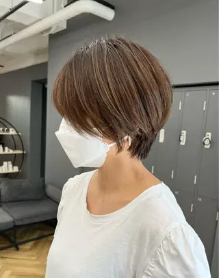 ショート 寺尾 綾乃のヘアスタイル