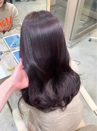 ロング カラー 𝐑𝐮𝐧𝐚 🩵のヘアスタイル