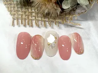 ネイル Aubel.nord_nail所属・Aubel.nord オーベルノールのネイルデザイン