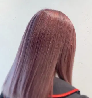 セミロング カラー ヘアアレンジ アニメ髪・ウルフ🦇 樋口莉夏のヘアスタイル